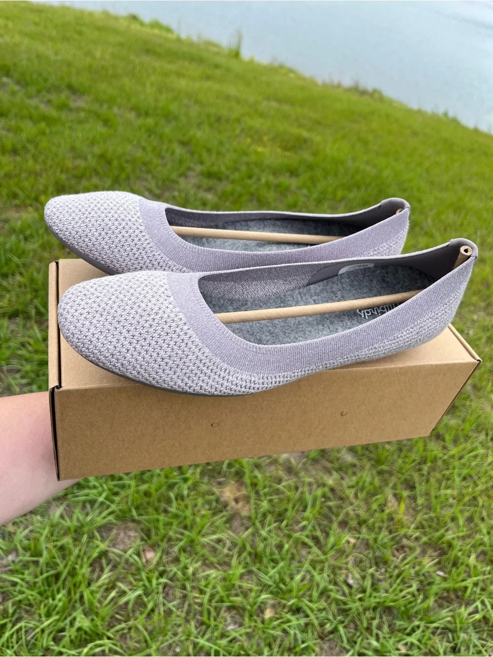 New In Box Allbirds Womens Tree Breezer Knit Flats in Lavender Tone Gray Size 11
